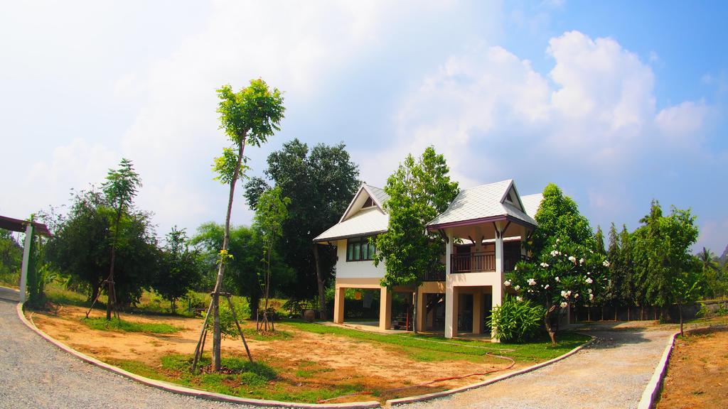 Hotel Baan2Rai Kanchanaburi Zewnętrze zdjęcie