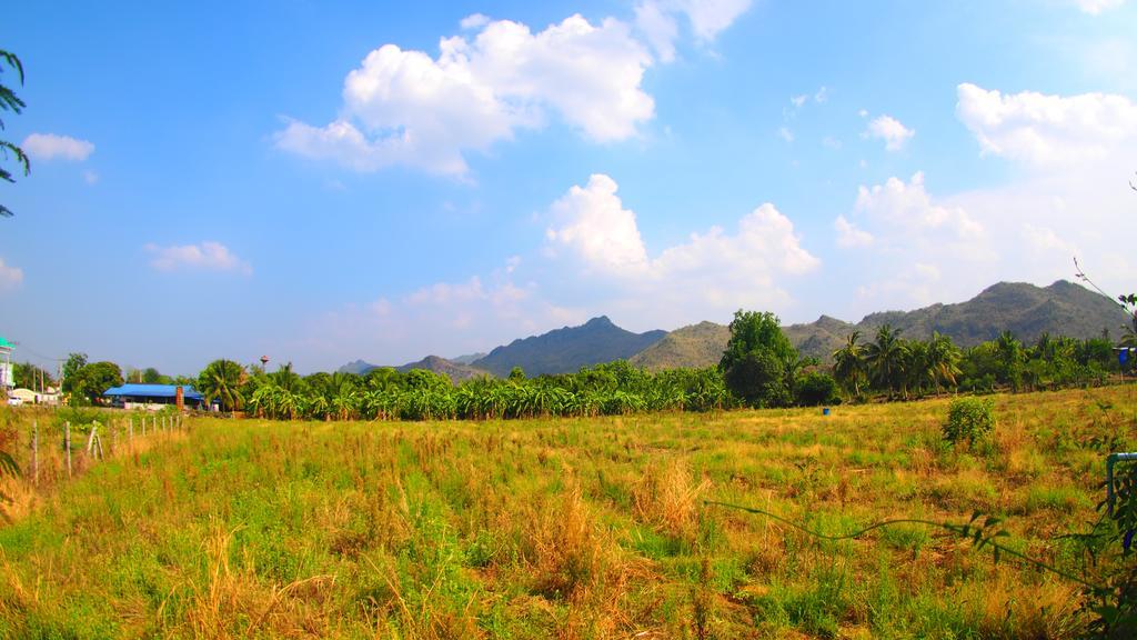 Hotel Baan2Rai Kanchanaburi Zewnętrze zdjęcie