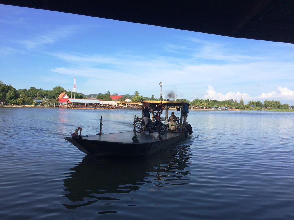 Hotel Baan2Rai Kanchanaburi Zewnętrze zdjęcie