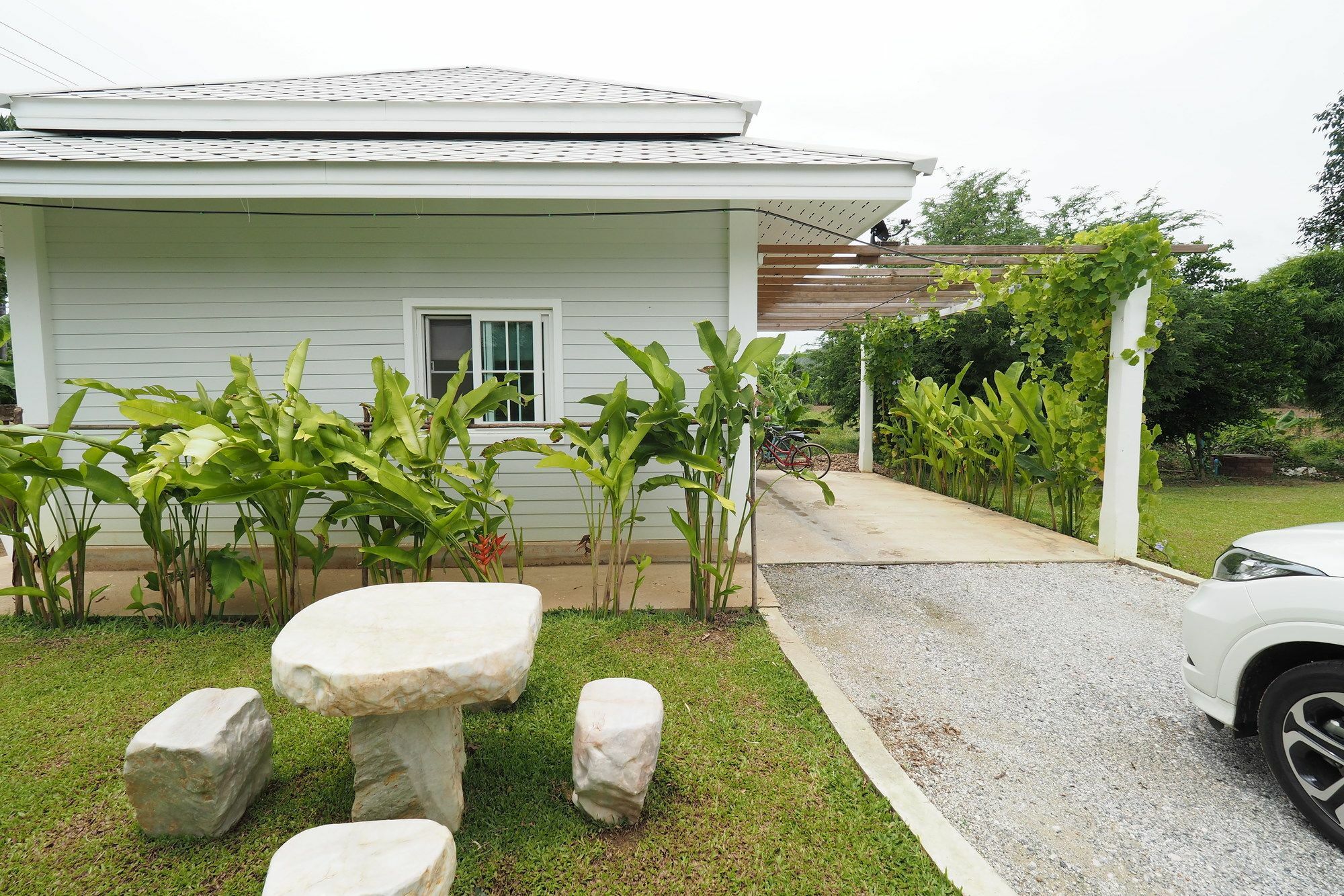 Hotel Baan2Rai Kanchanaburi Zewnętrze zdjęcie